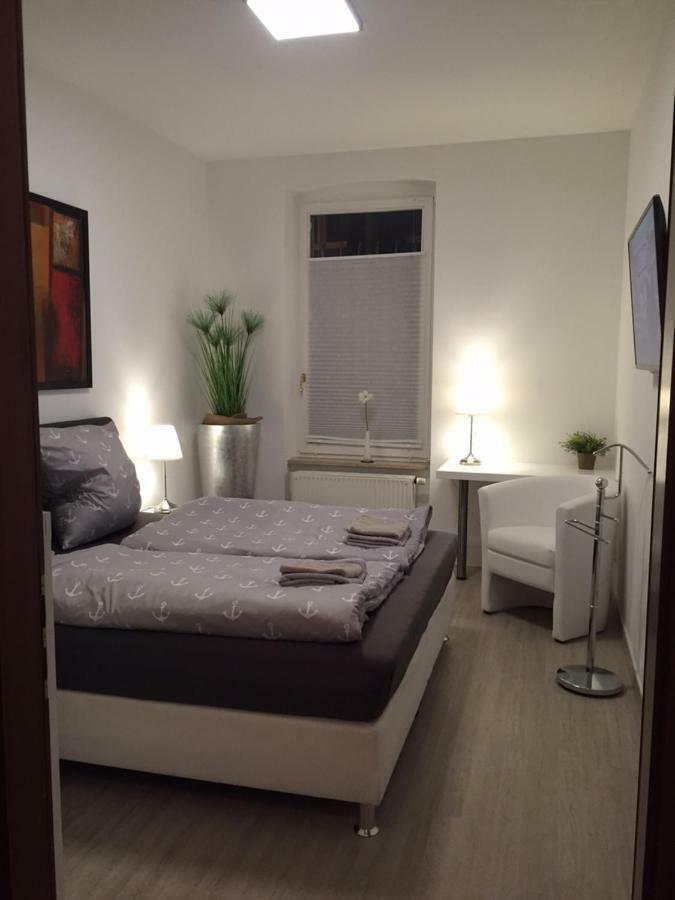 Fischerwiege Ferienwohnungen & Apartments Am Dom Ерфурт Екстериор снимка