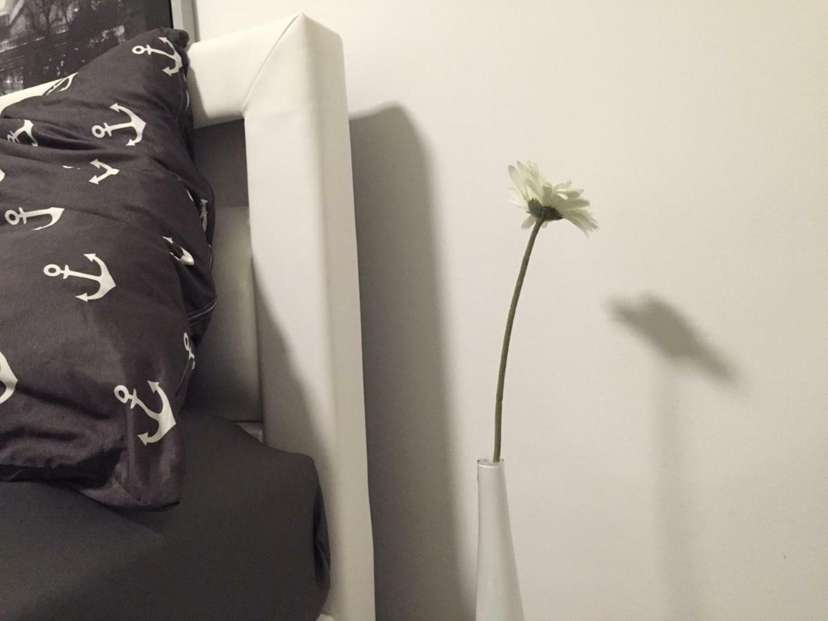 Fischerwiege Ferienwohnungen & Apartments Am Dom Ерфурт Екстериор снимка