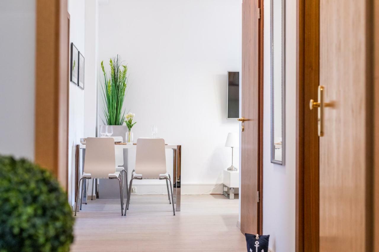 Fischerwiege Ferienwohnungen & Apartments Am Dom Ерфурт Екстериор снимка