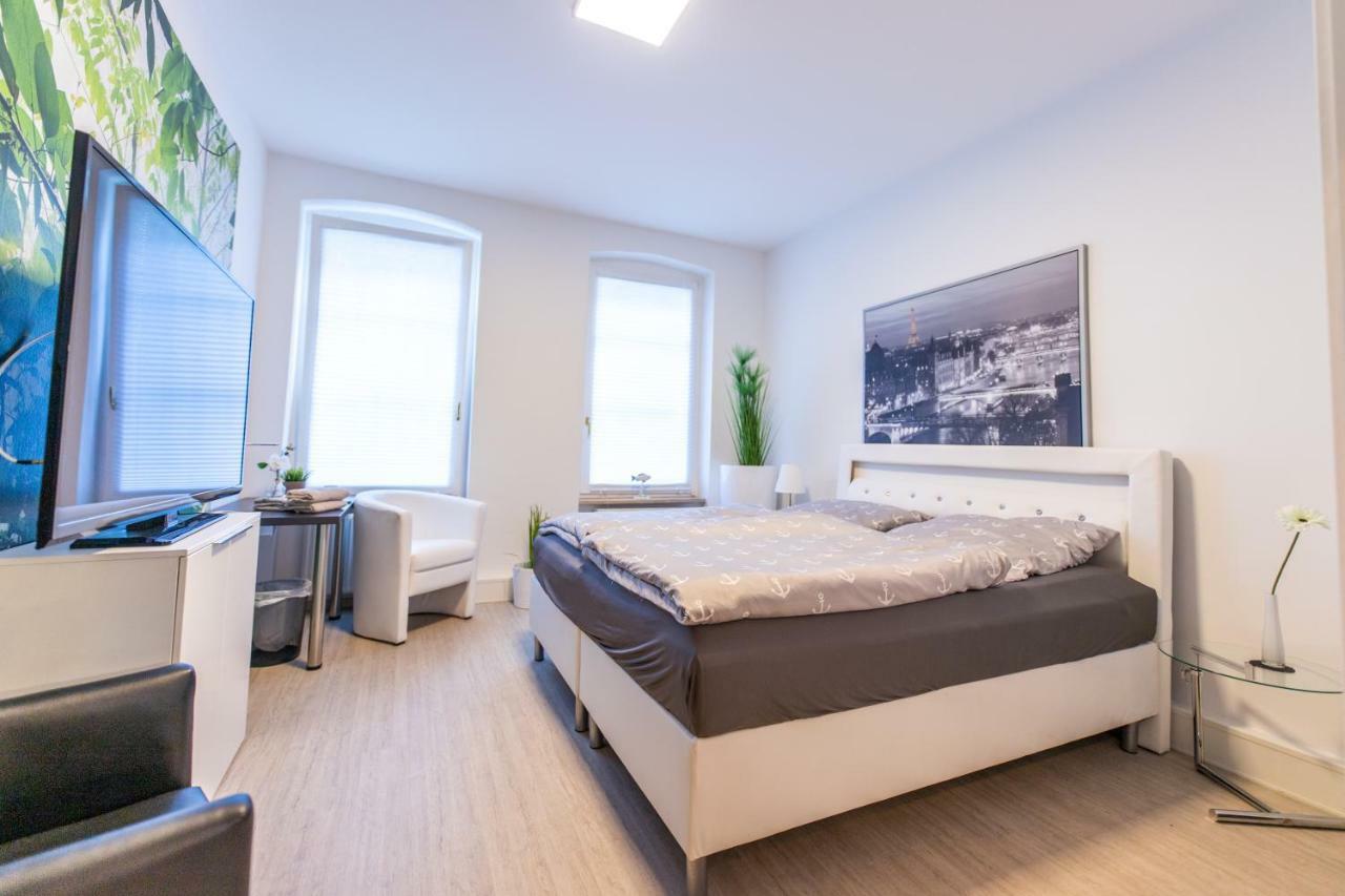 Fischerwiege Ferienwohnungen & Apartments Am Dom Ерфурт Екстериор снимка