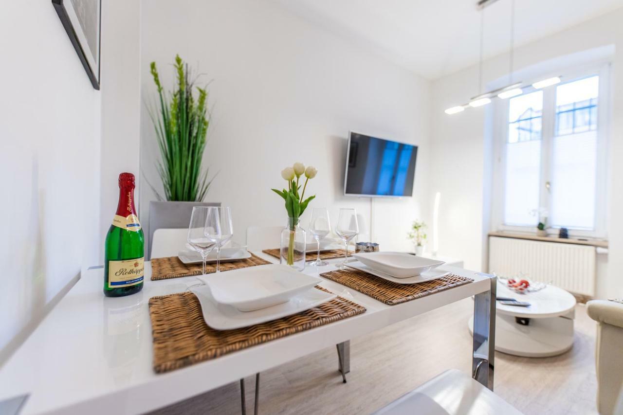 Fischerwiege Ferienwohnungen & Apartments Am Dom Ерфурт Екстериор снимка