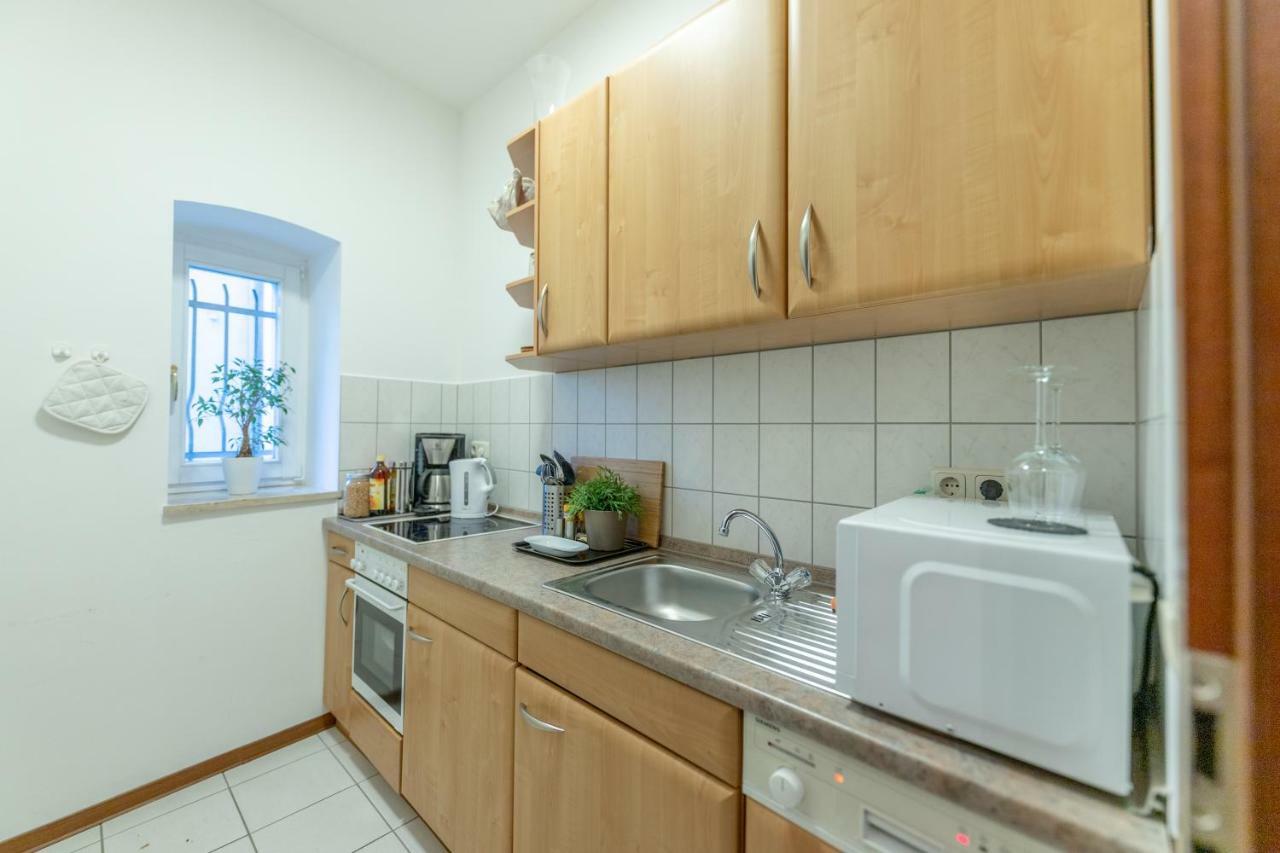 Fischerwiege Ferienwohnungen & Apartments Am Dom Ерфурт Екстериор снимка